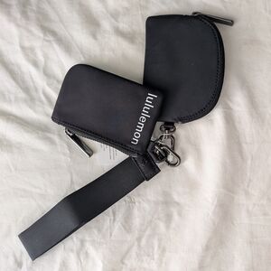 lululemon athletica Black Key & Card Holder
